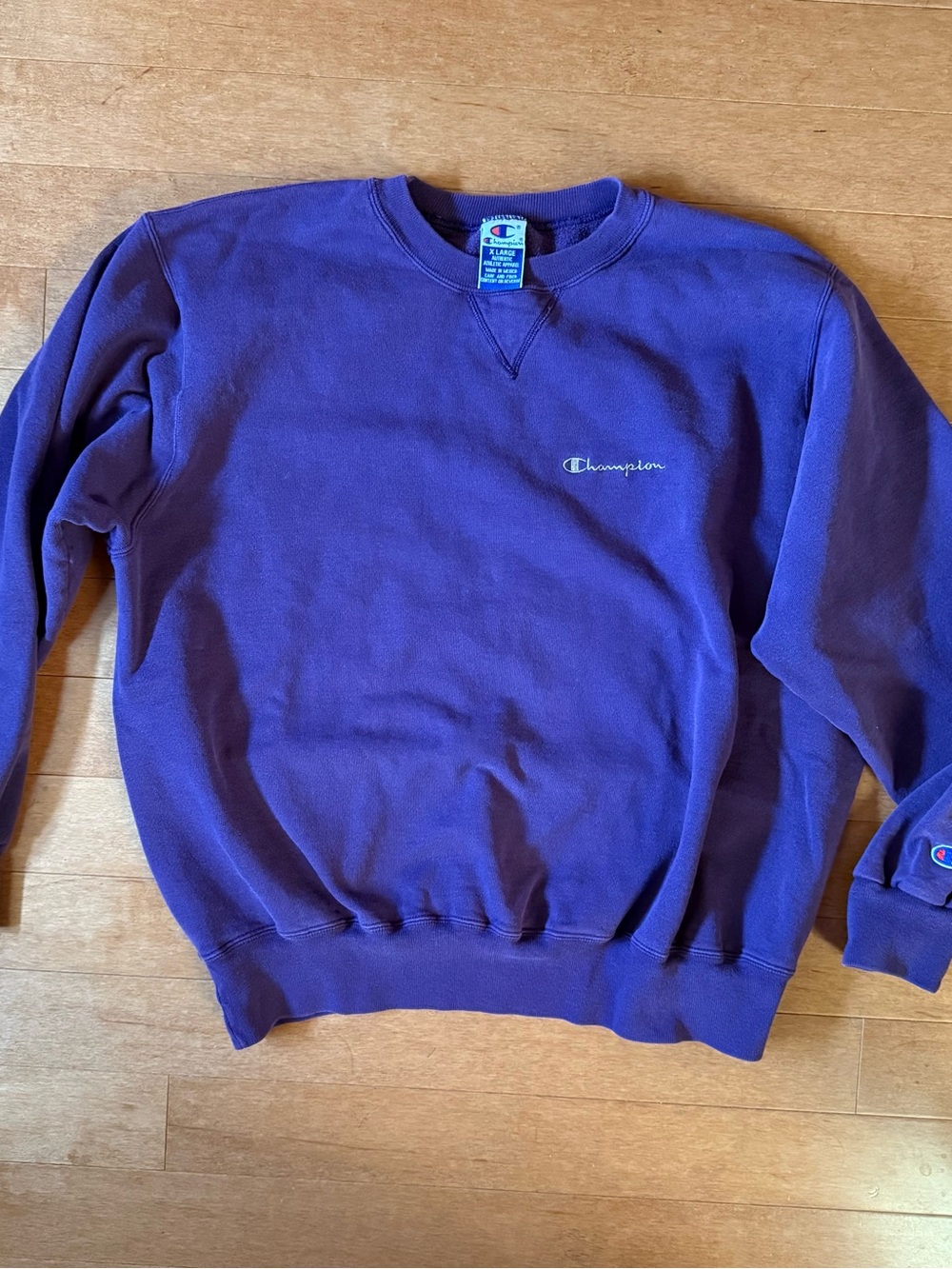 Vintage Champion Classic Crewneck Sweatshirt - Purple y2k